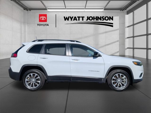 2022 Jeep Cherokee Latitude Lux