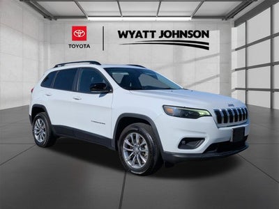 2022 Jeep Cherokee Latitude Lux