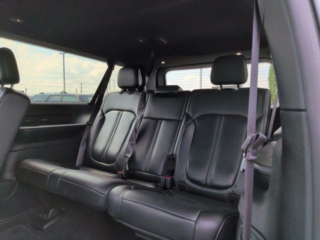 2024 Jeep Wagoneer L Base
