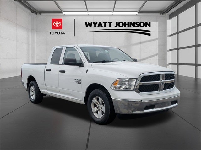 2024 RAM 1500 Classic SLT