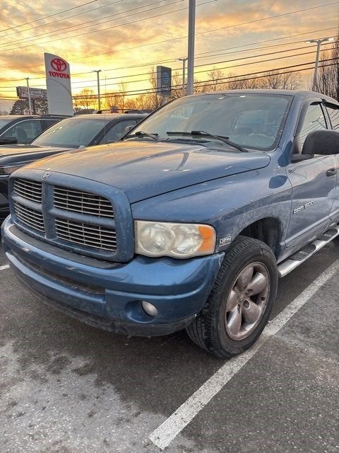 2004 Dodge Ram 1500 SLT