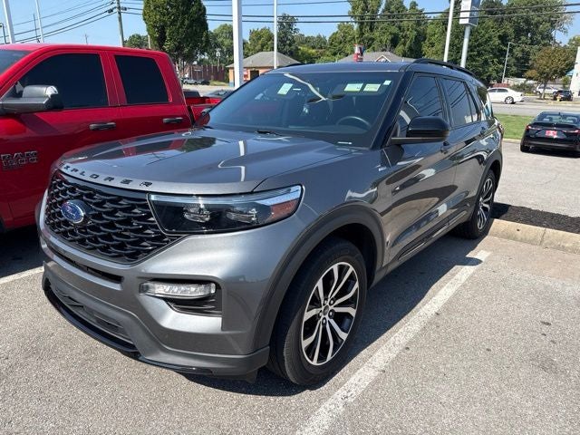 2023 Ford Explorer ST-Line