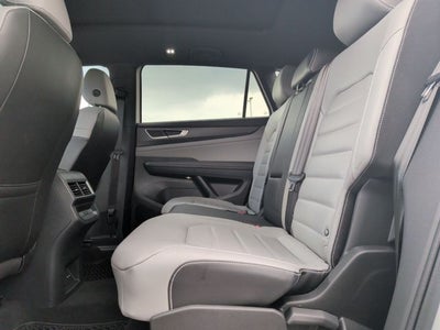 2024 Volkswagen Atlas Cross Sport 2.0T SEL R-Line
