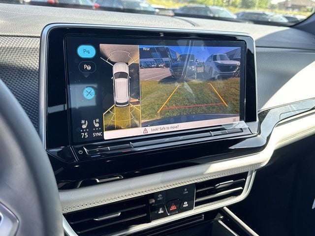 2024 Volkswagen Atlas Cross Sport 2.0T SEL Premium R-Line
