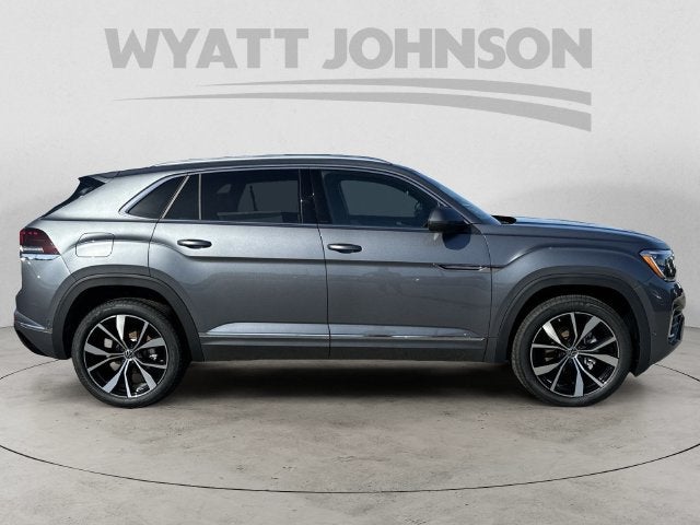 2024 Volkswagen Atlas Cross Sport 2.0T SEL Premium R-Line