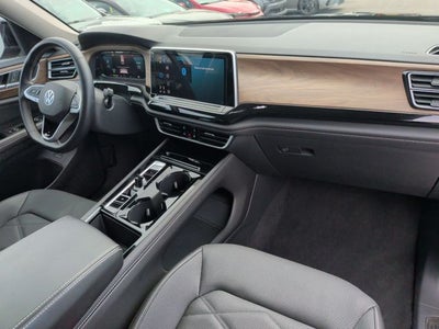 2026 Volkswagen Atlas SE w/Technology