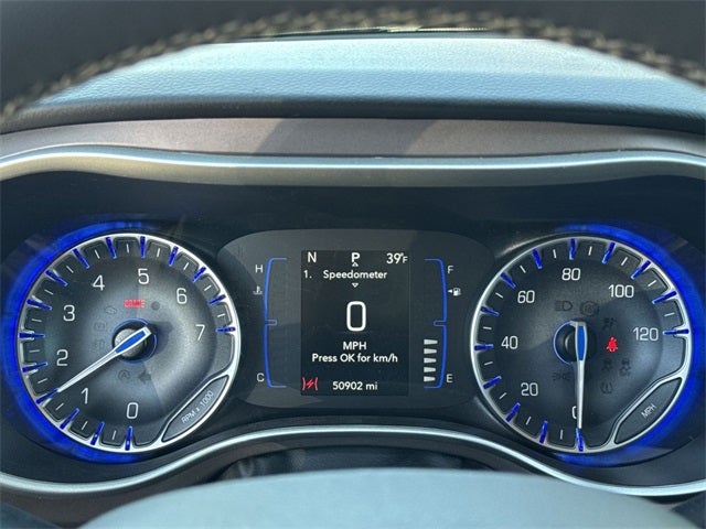 2024 Chrysler Voyager LX