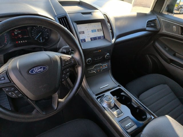 2020 Ford Edge SE