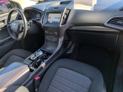 2020 Ford Edge SE