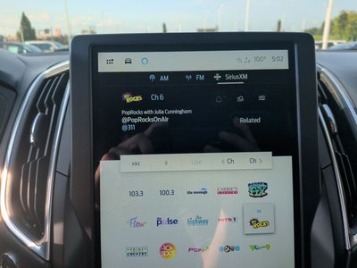 2022 Ford Edge Titanium