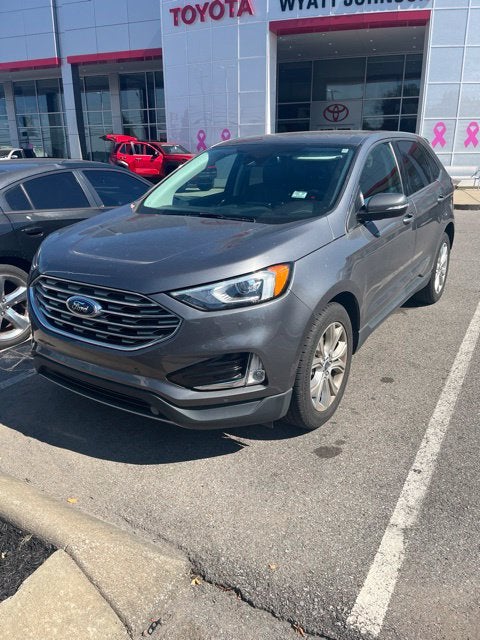 2022 Ford Edge Titanium