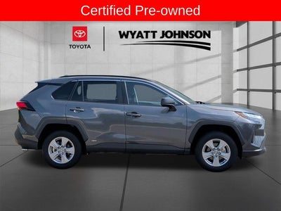 2025 Toyota RAV4 Hybrid LE