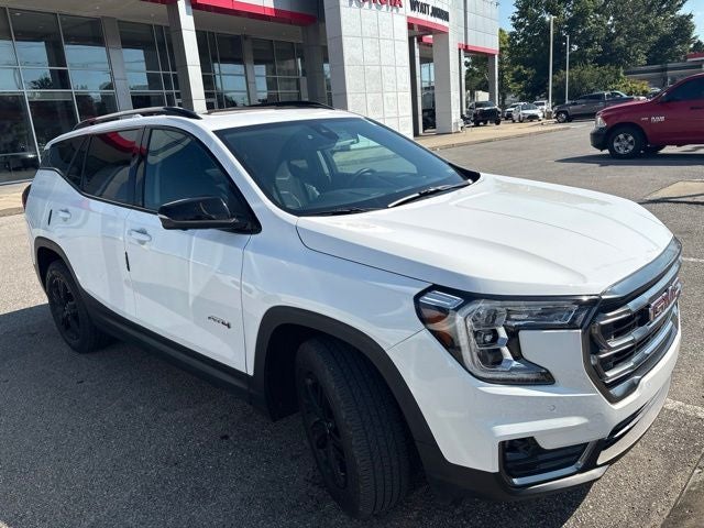 2023 GMC Terrain AT4