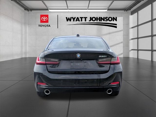 2025 BMW 3 Series 330i