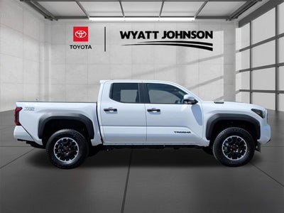 2025 Toyota Tacoma Hybrid TRD Off Road