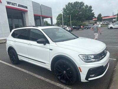 2021 Volkswagen Tiguan 2.0T SE R-Line Black
