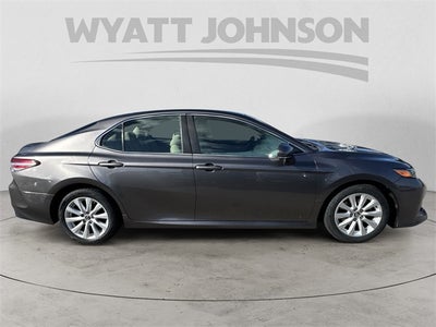 2018 Toyota Camry LE