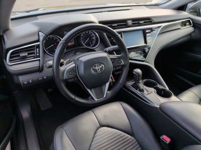 2018 Toyota Camry SE