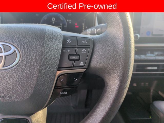 2025 Toyota Camry LE