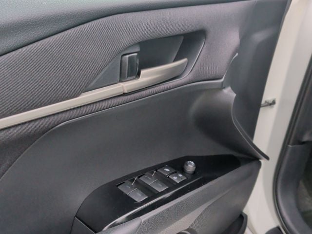 2025 Toyota Camry LE - Photo 11