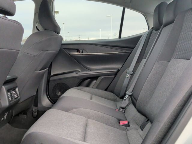 2025 Toyota Camry LE - Photo 26