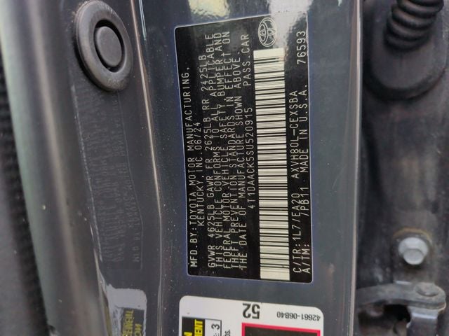 2025 Toyota Camry SE