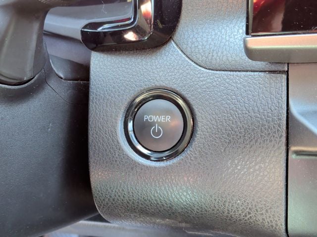 2025 Toyota Camry LE - Photo 22