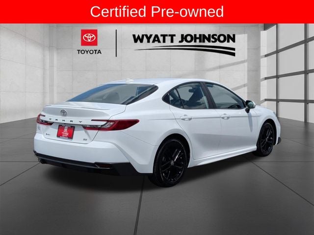 2025 Toyota Camry SE