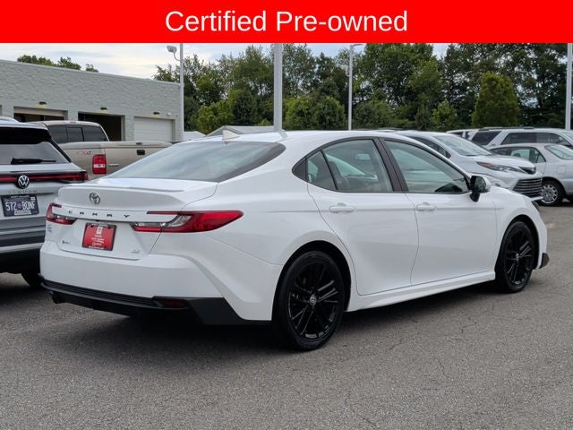 2025 Toyota Camry SE