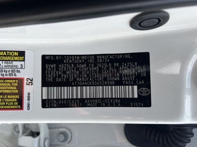 2025 Toyota Camry SE