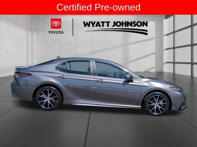 2024 Toyota Camry SE