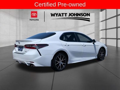 2024 Toyota Camry SE