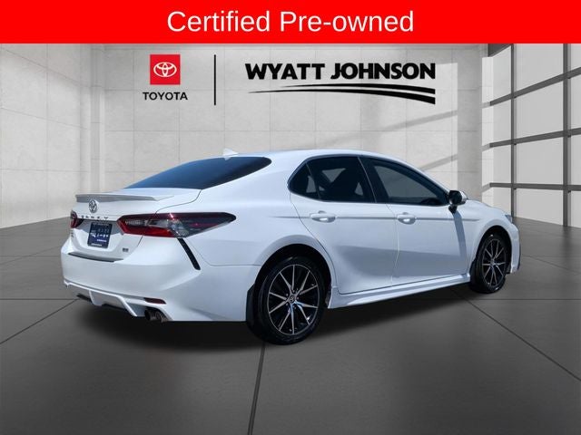 2024 Toyota Camry SE