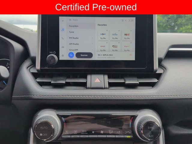 2025 Toyota RAV4 Hybrid LE