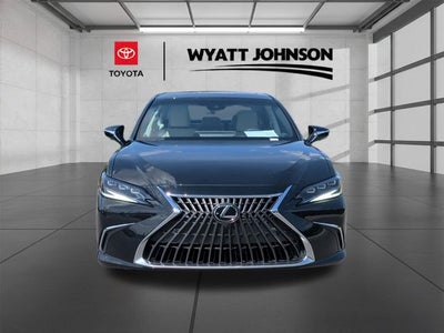 2024 Lexus ES 300h Ultra Luxury