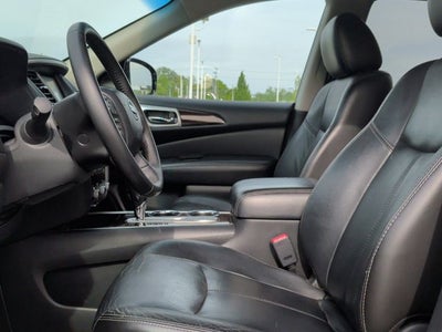 2014 Nissan Pathfinder SL