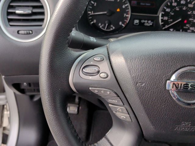 2014 Nissan Pathfinder SL