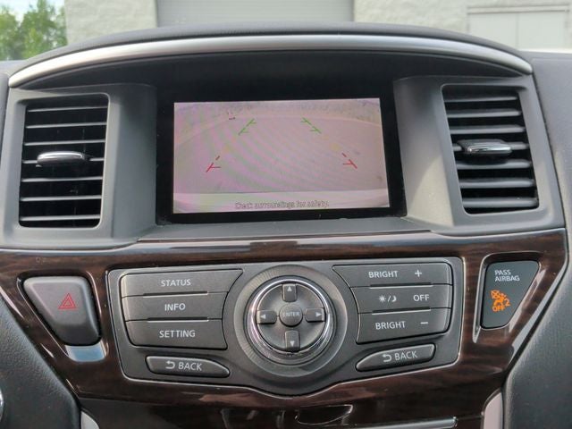 2014 Nissan Pathfinder SL