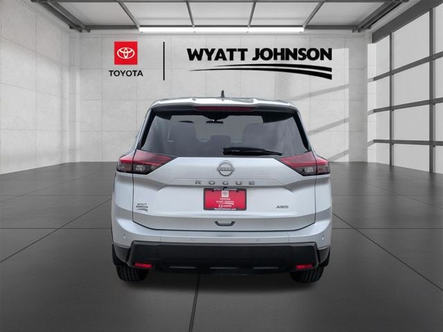 2025 Nissan Rogue S