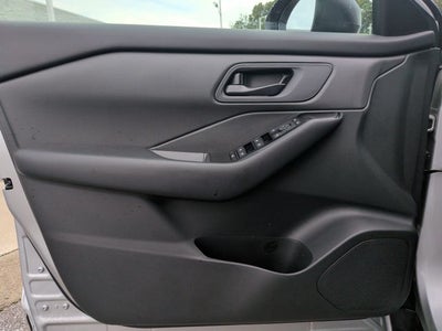 2025 Nissan Rogue S