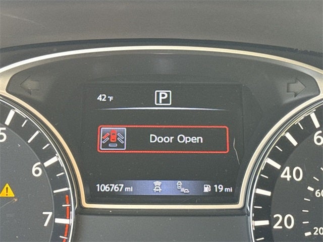 2020 Nissan Pathfinder SL