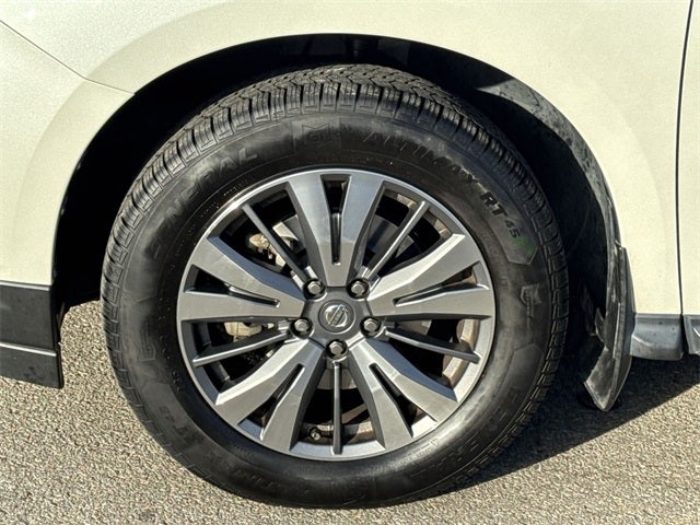 2020 Nissan Pathfinder SL