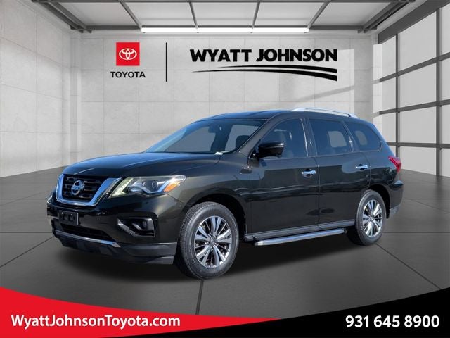 2017 Nissan Pathfinder SL