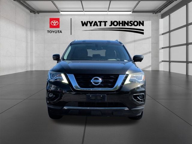 2017 Nissan Pathfinder SL