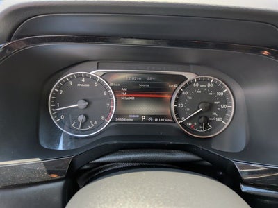 2024 Nissan Pathfinder SV