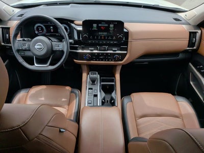 2024 Nissan Pathfinder Platinum