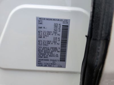 2024 Nissan Pathfinder Platinum