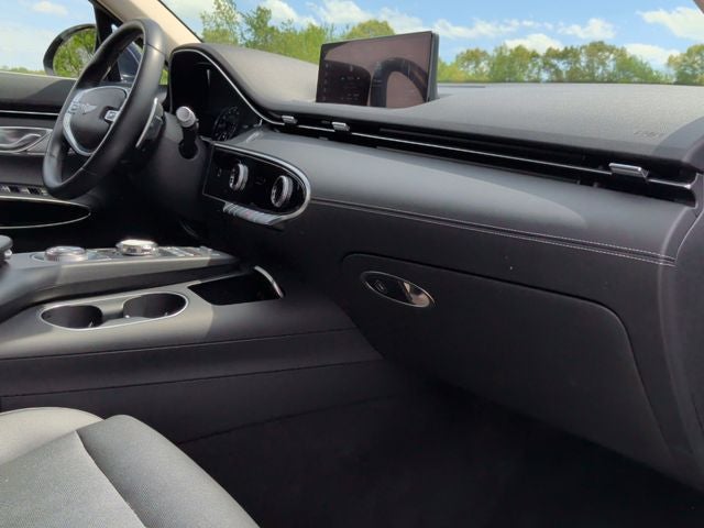2025 Genesis GV70 2.5T