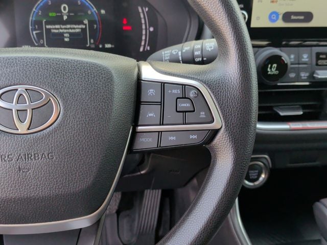 2025 Toyota Grand Highlander LE