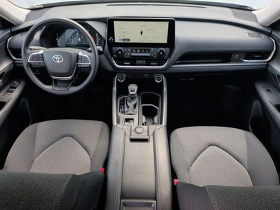 2025 Toyota Grand Highlander LE
